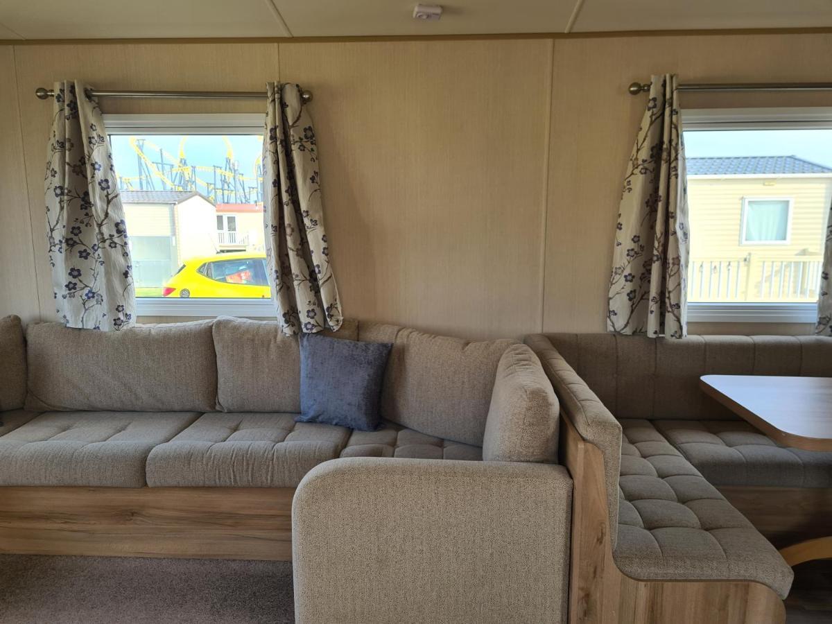 8 Berth Eastgate Fantasy Island Apartamento Ingoldmells Exterior foto