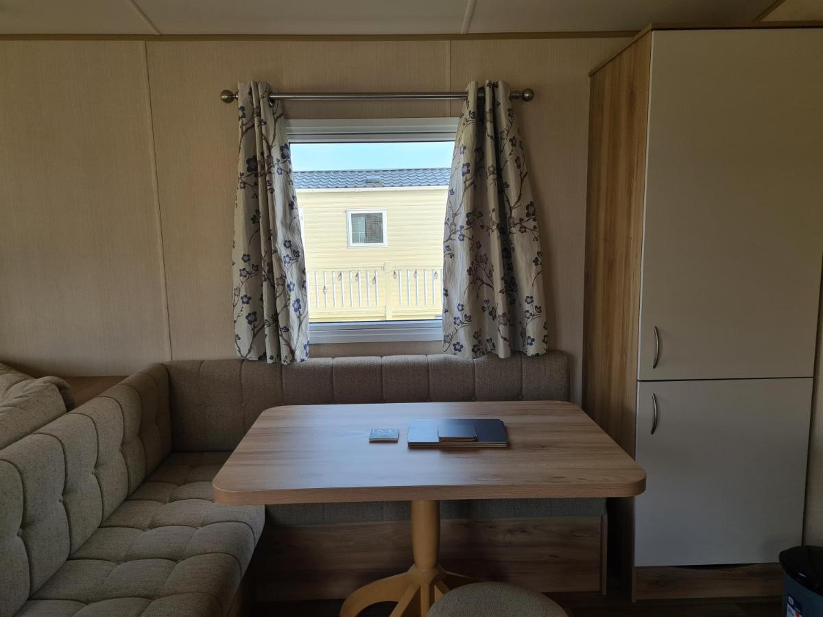 8 Berth Eastgate Fantasy Island Apartamento Ingoldmells Exterior foto